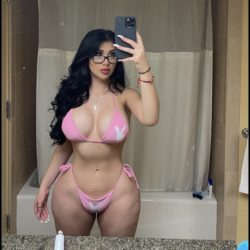 küçükçekmece escort